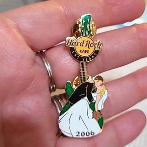 HRC Hard Rock Cafe Pin Just Married Las Vegas 2006